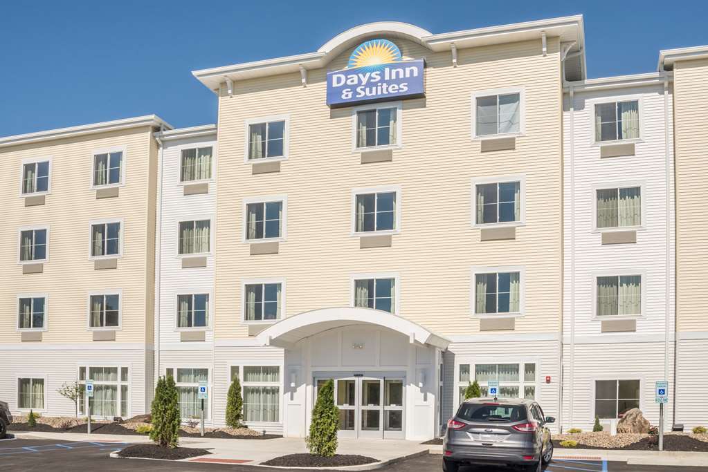 Days Inn By Wyndham Cadiz Exterior foto